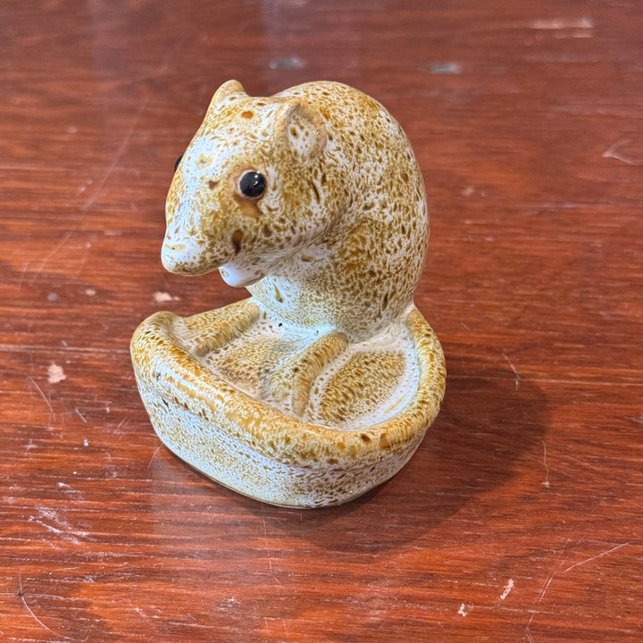 Pigeon Forge Pottery Mouse