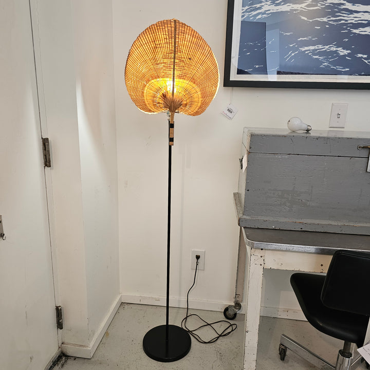 Uchiwa Style Floor Lamp