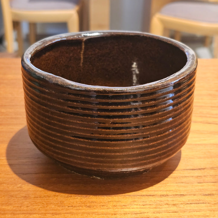 Zanesville Dark Brown Pot #7006