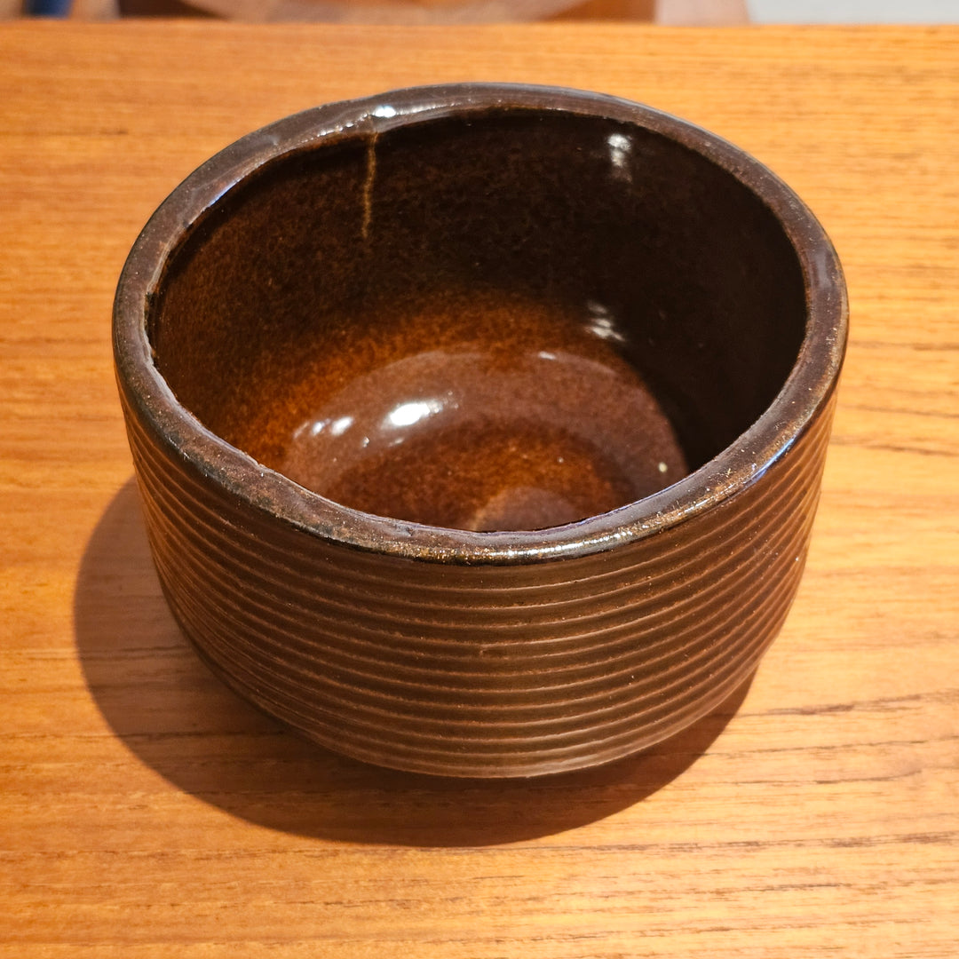 Zanesville Dark Brown Pot #7006