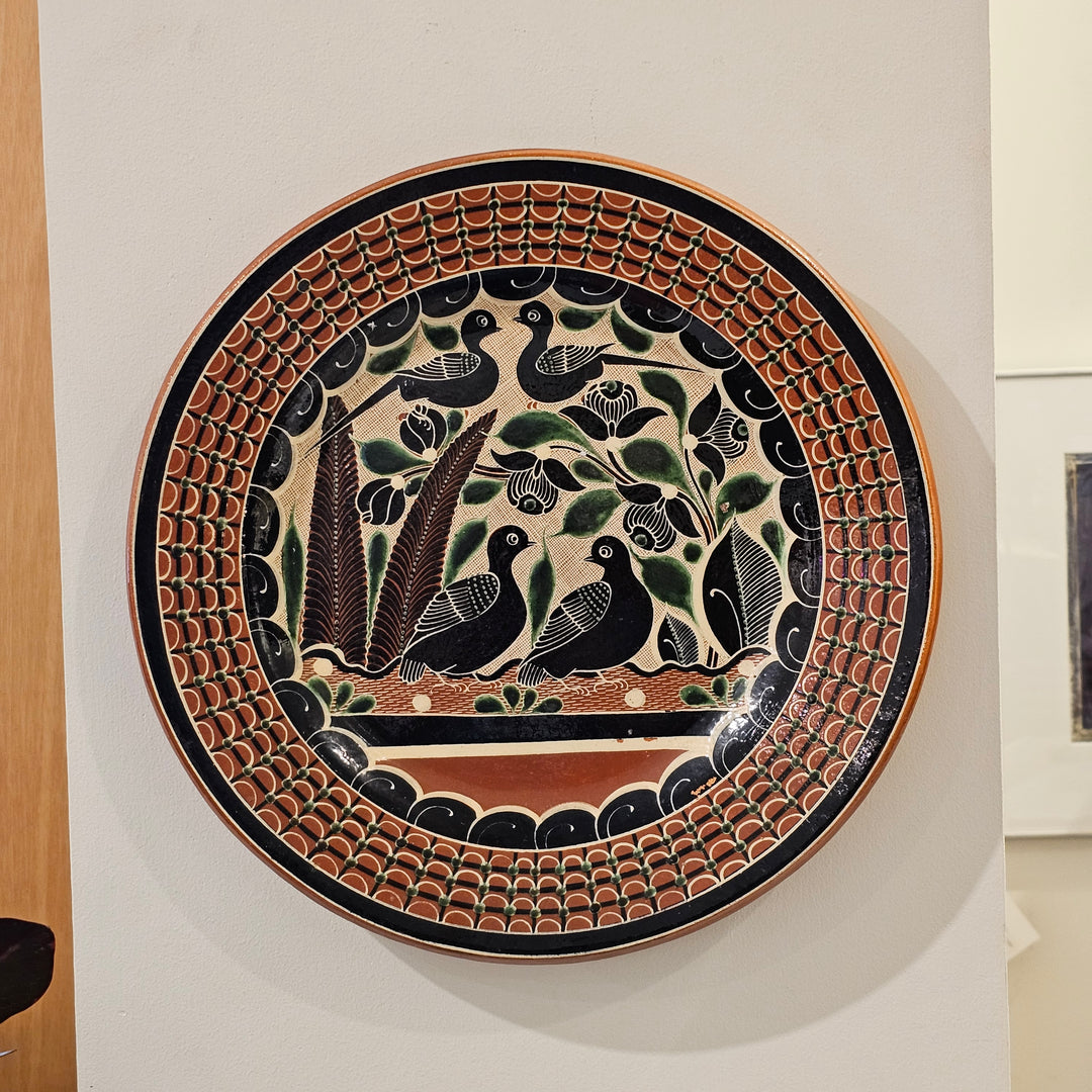 Petatillo Pottery Hanging Wall Plate