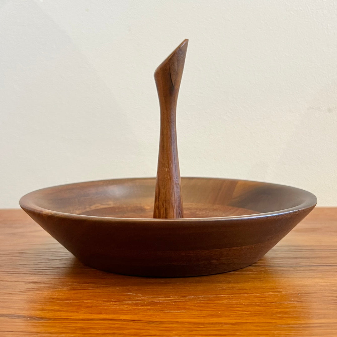 8” Walnut Snack Dish w/Handle