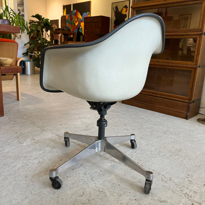 Original Eames Swivel Shell Chair w/Brown Upholstery