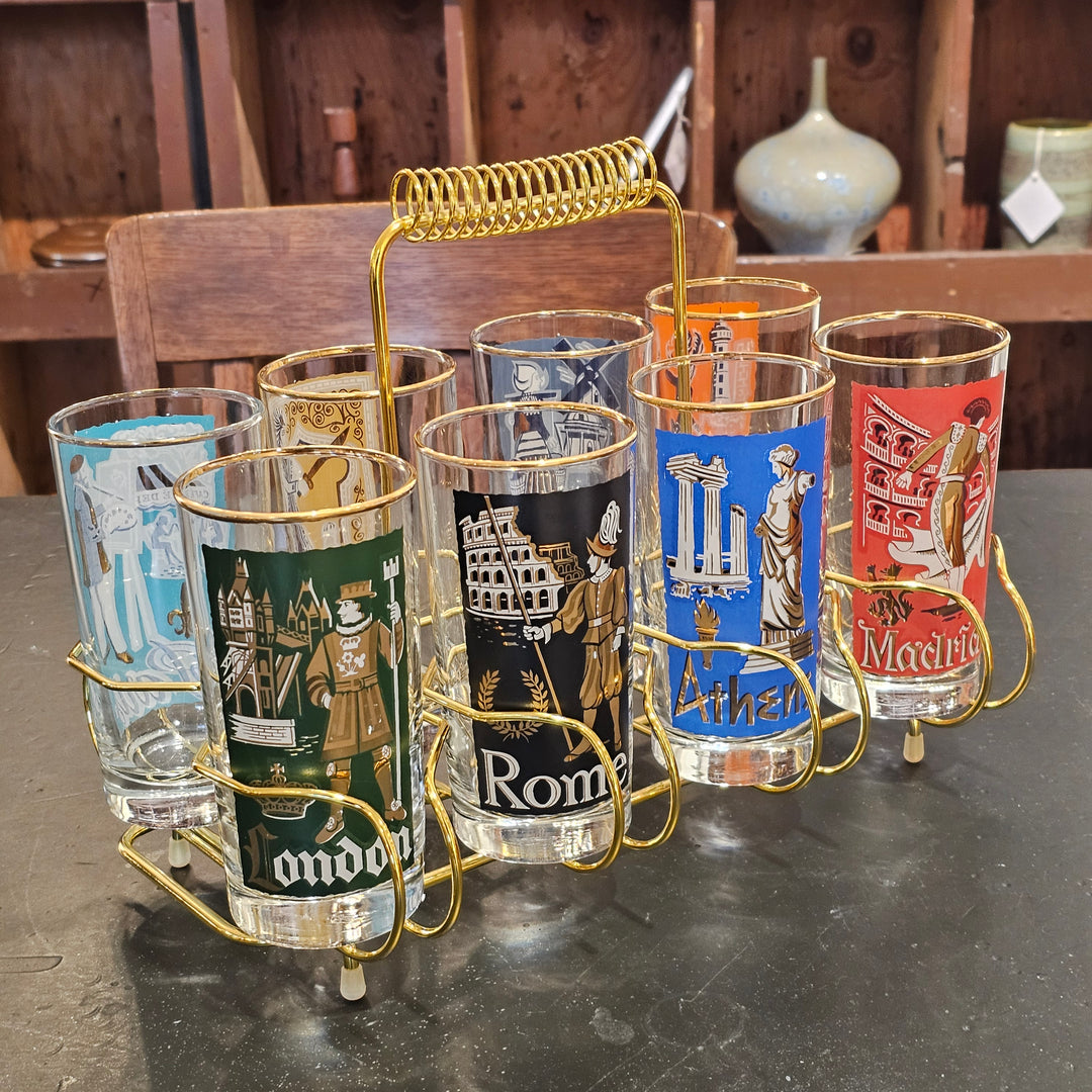 Set of 8 Libbey International Hiballs w/Holder