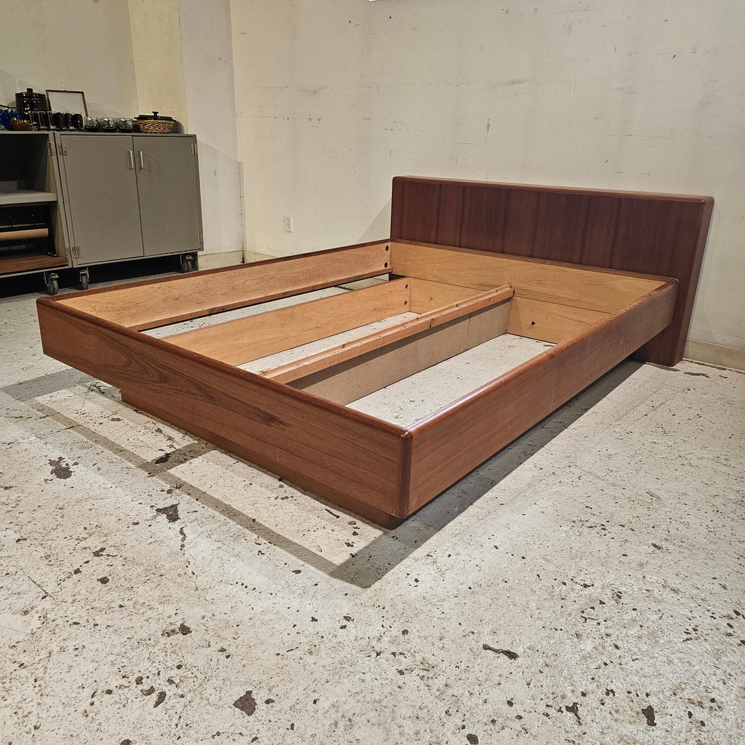 Floating Teak Queen Platform Bed